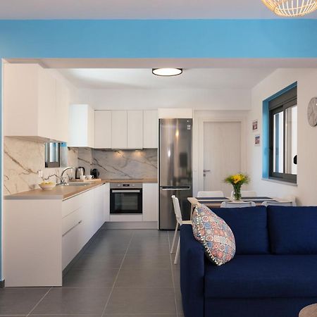 Tavronitis Greek Sky - New Modern Apartment With Shared Pool מראה חיצוני תמונה