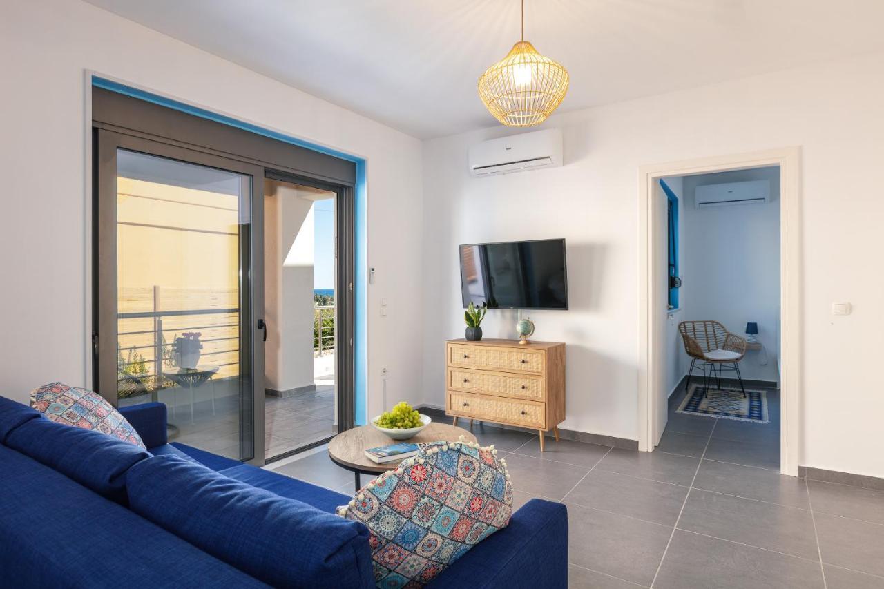 Tavronitis Greek Sky - New Modern Apartment With Shared Pool מראה חיצוני תמונה