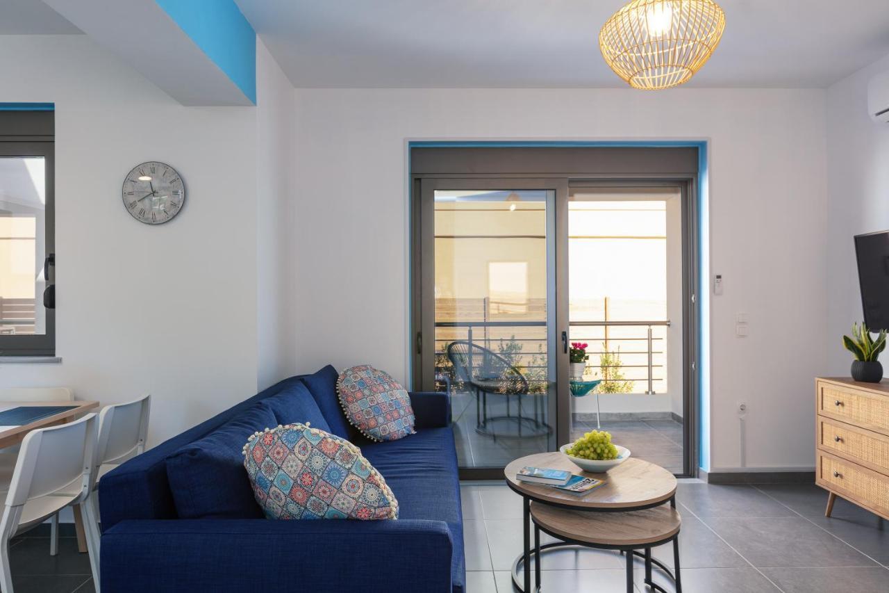 Tavronitis Greek Sky - New Modern Apartment With Shared Pool מראה חיצוני תמונה