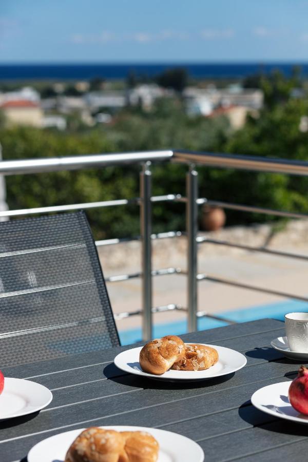Tavronitis Greek Sky - New Modern Apartment With Shared Pool מראה חיצוני תמונה